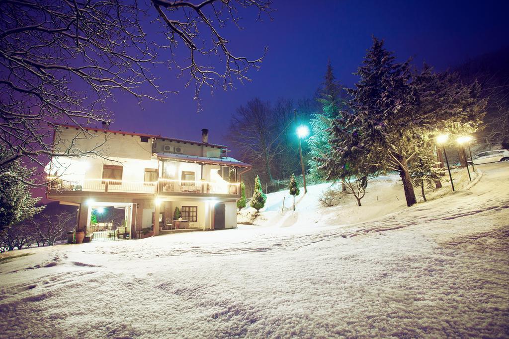 Militsa Guesthouse Naousa  Eksteriør bilde