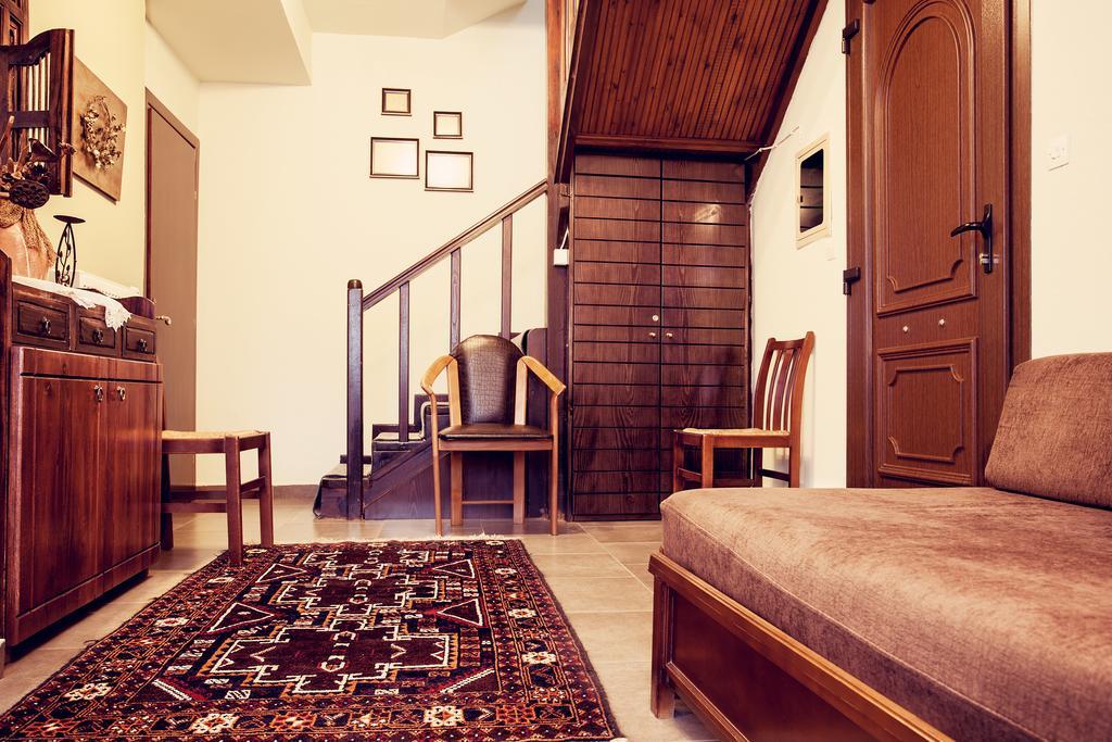 Militsa Guesthouse Naousa  Rom bilde