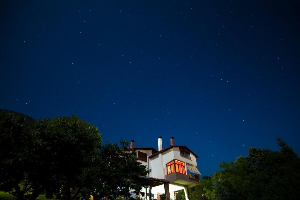 Militsa Guesthouse Naousa  Eksteriør bilde